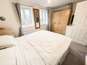 Photo 7- click for photo gallery